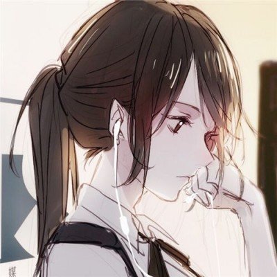 主播明明离开东方甄选后首开直播
